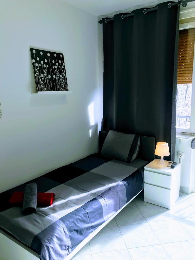 Pula Center Old Town Apartments And Rooms Esterno foto