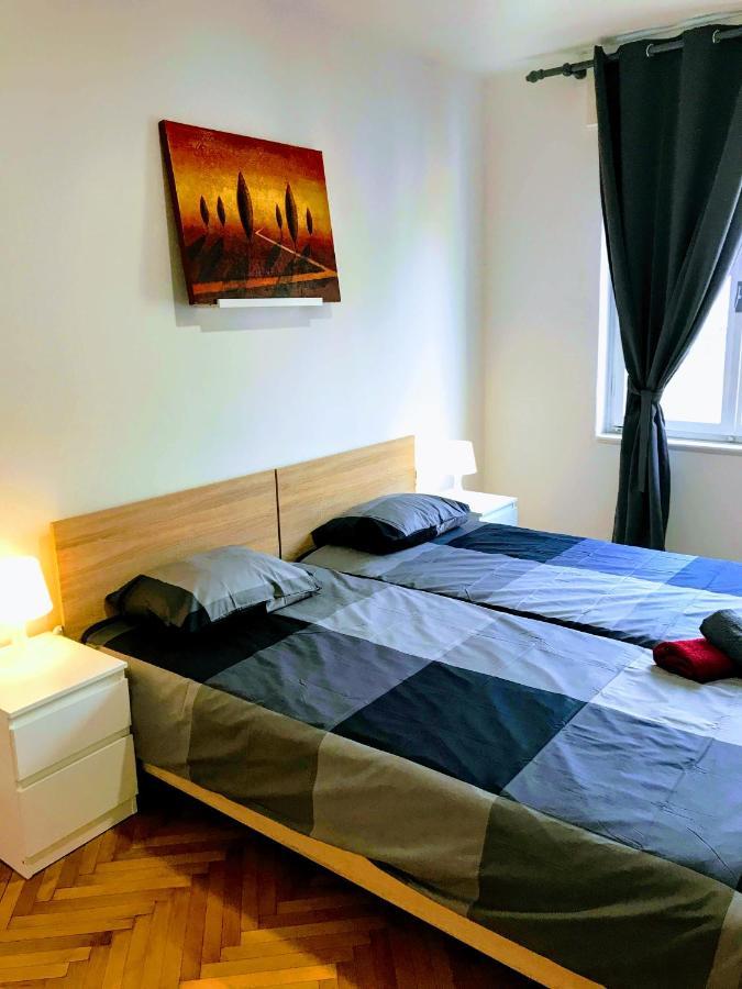 Pula Center Old Town Apartments And Rooms Esterno foto